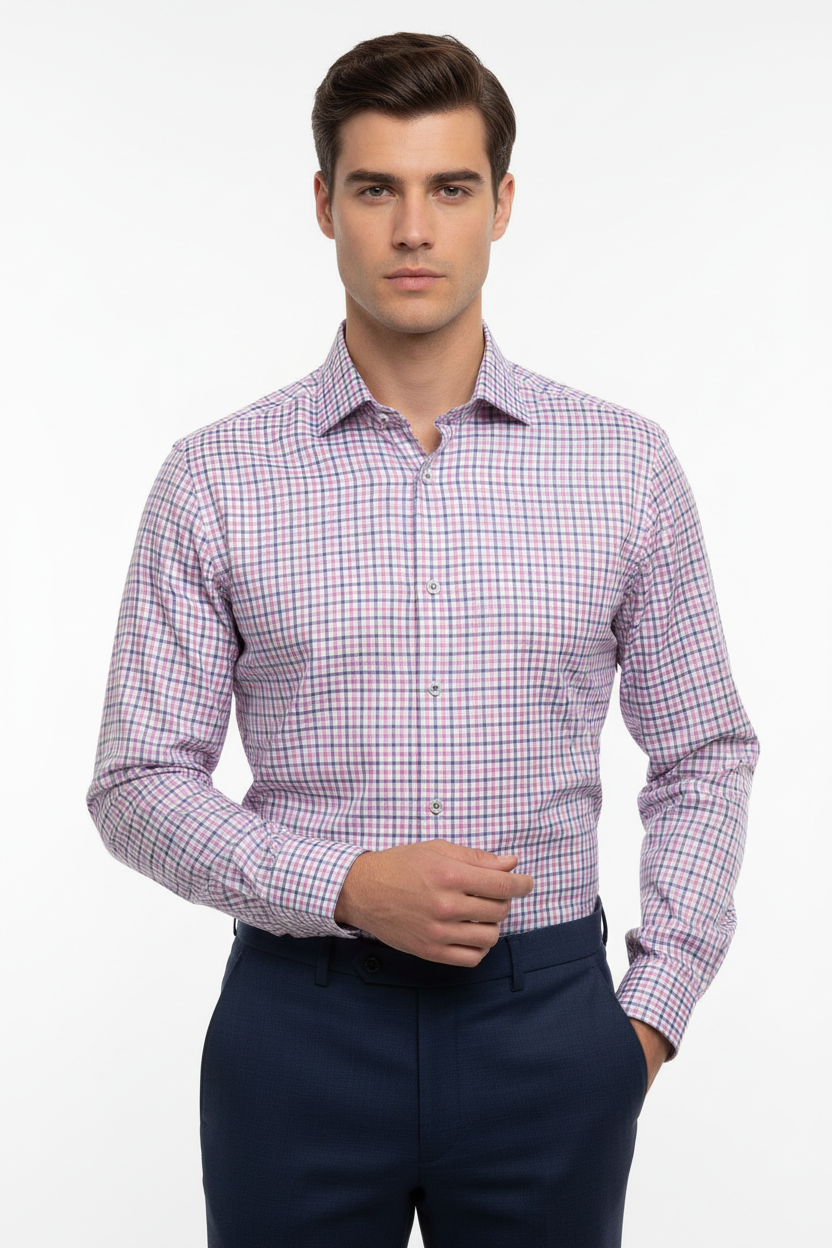 Hawes & Curtis St James Slim Fit Shirt on model